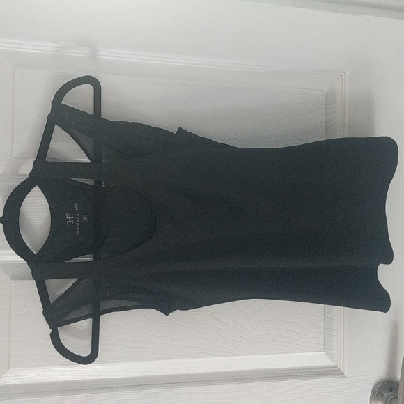 Heroine Sport black tank small - Picture 2 of 4